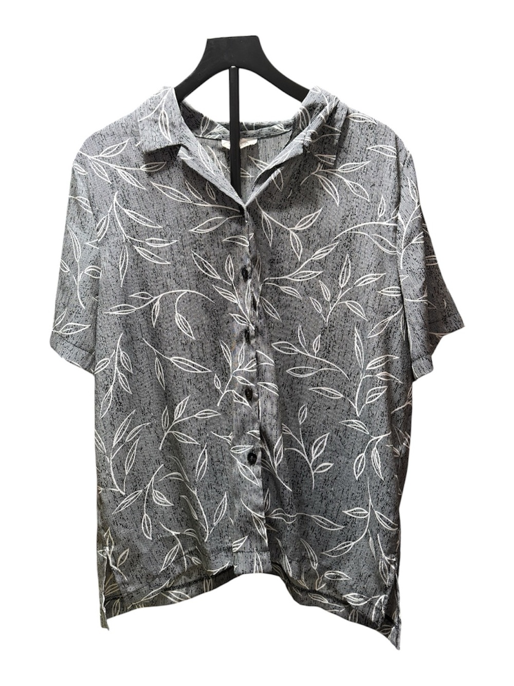 Carol Reed Gray White Leaf Print Button Front Blouse Women’s Plus Size